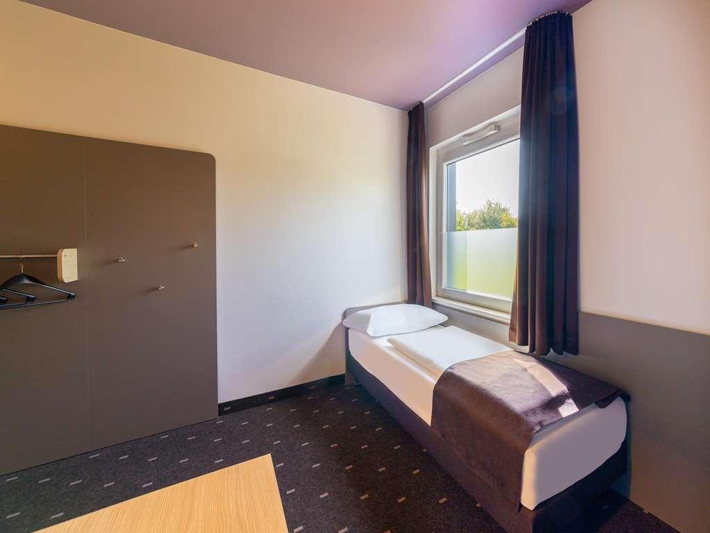 فندق فندق بي&بي دوسلدورف-إيربورت الغرفة الصورة